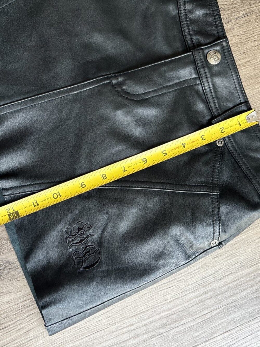 Harley Davidson Vintage YTK Leather Mini Skirt Size 2 - Picture 5 of 10